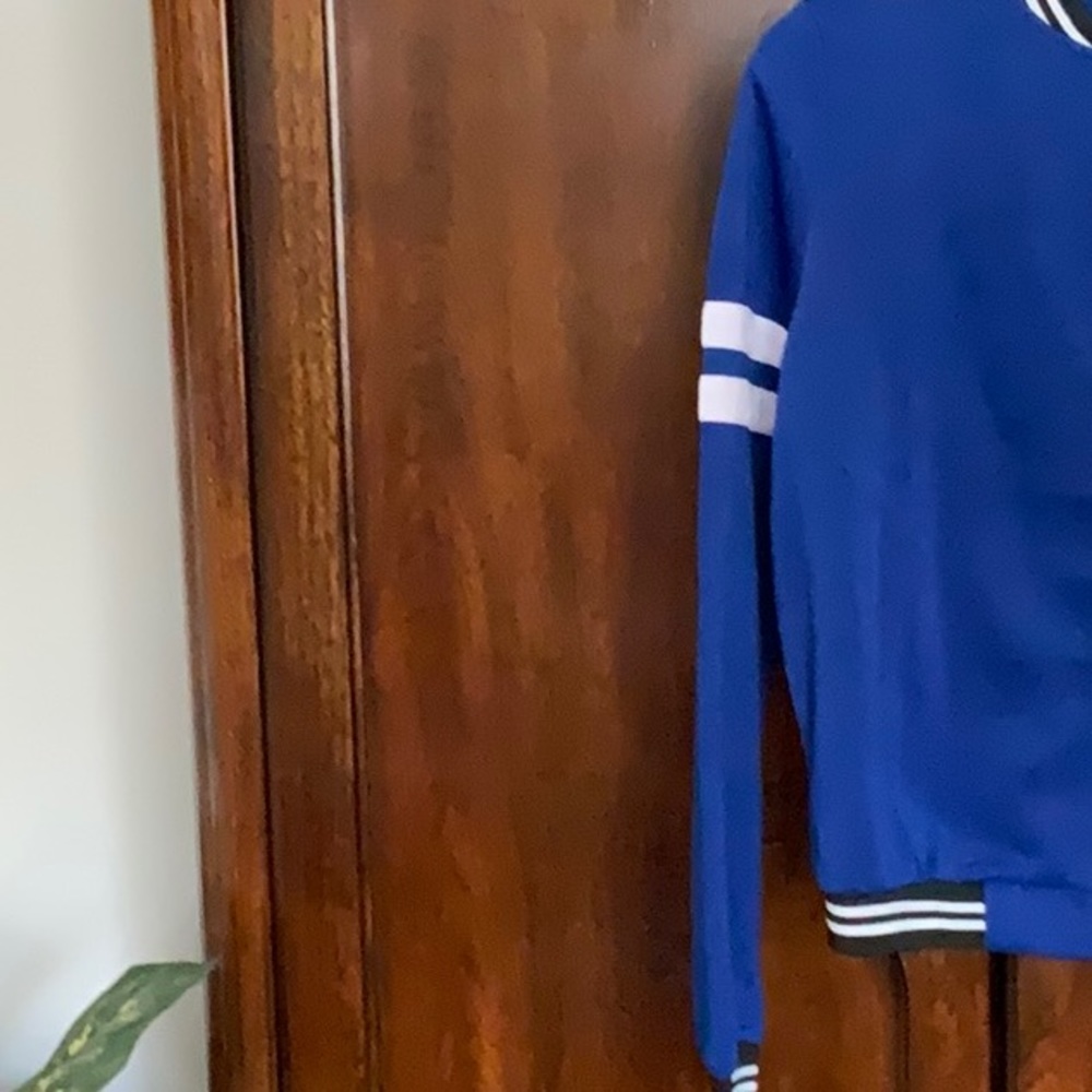 Bomber Jacket - Picture 2 of 4